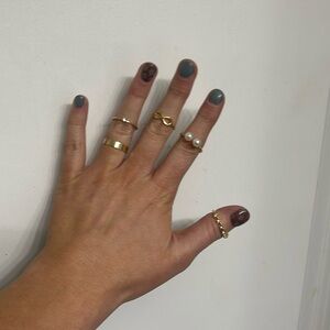 Bohemian Gold Ring Set 💛 Lot 11